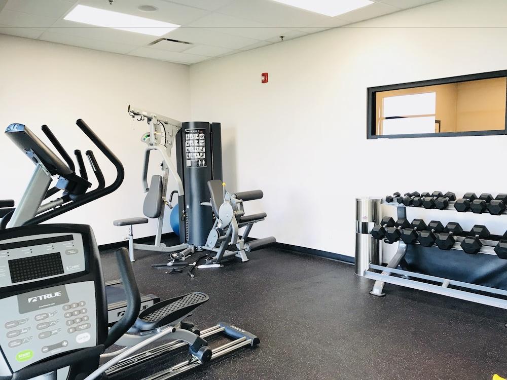 Park Inn By Radisson Edmonton Airport 르덕 외부 사진