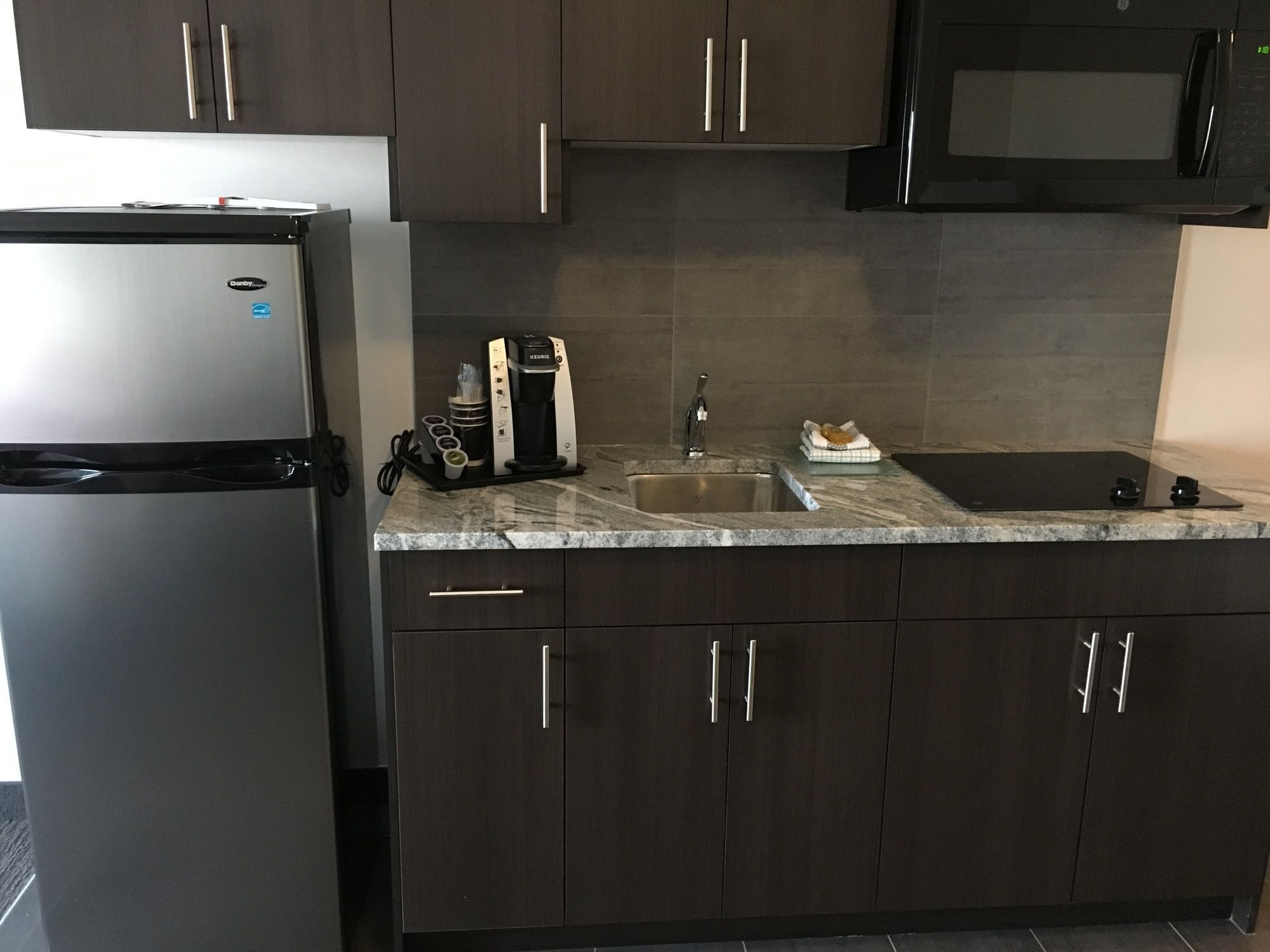 Park Inn By Radisson Edmonton Airport 르덕 외부 사진